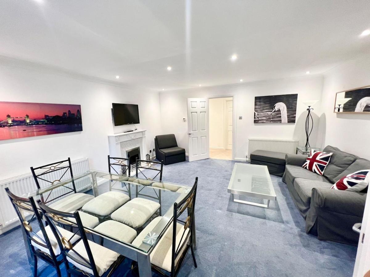 Modern Central Apartment London